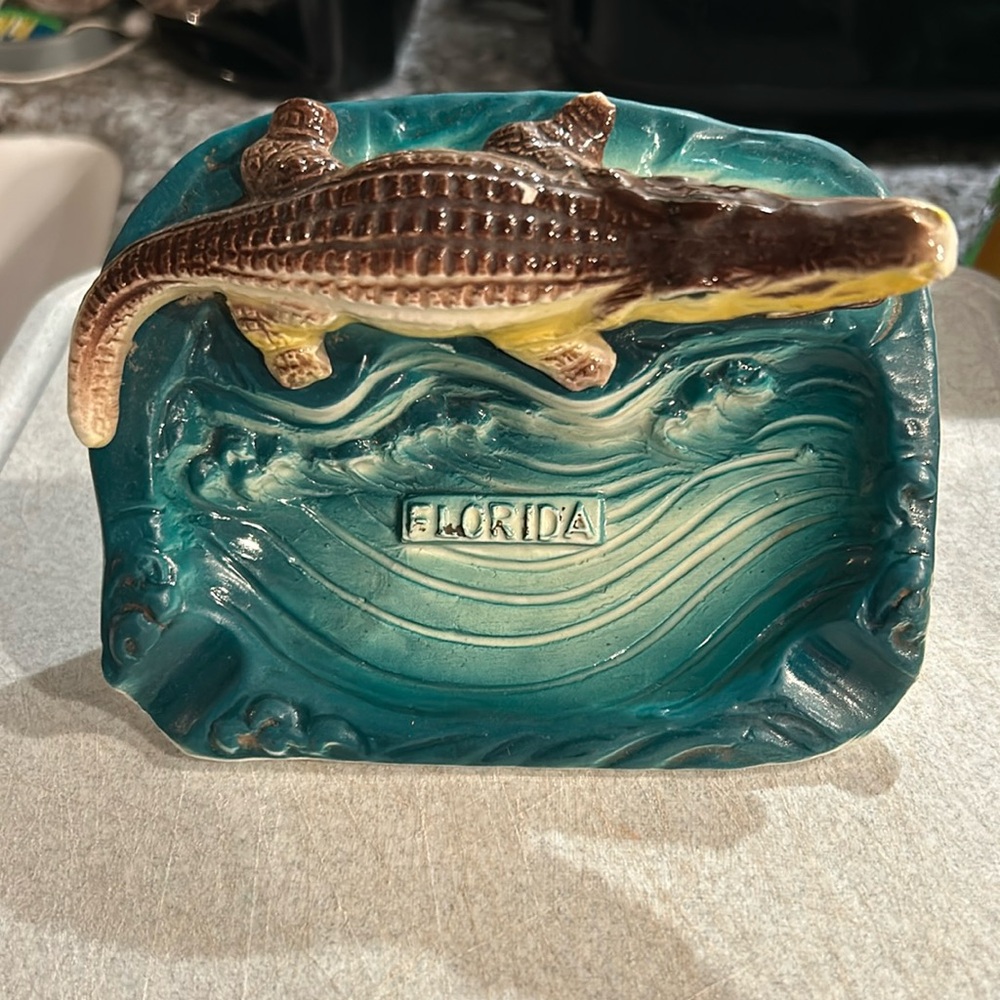 Vintage Florida ashtray